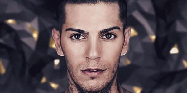 Emis Killa a la Feltrinelli